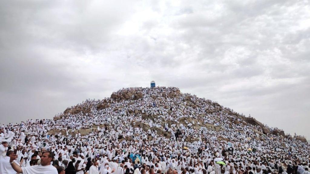 sejarah jabal rahmah di padang arafah